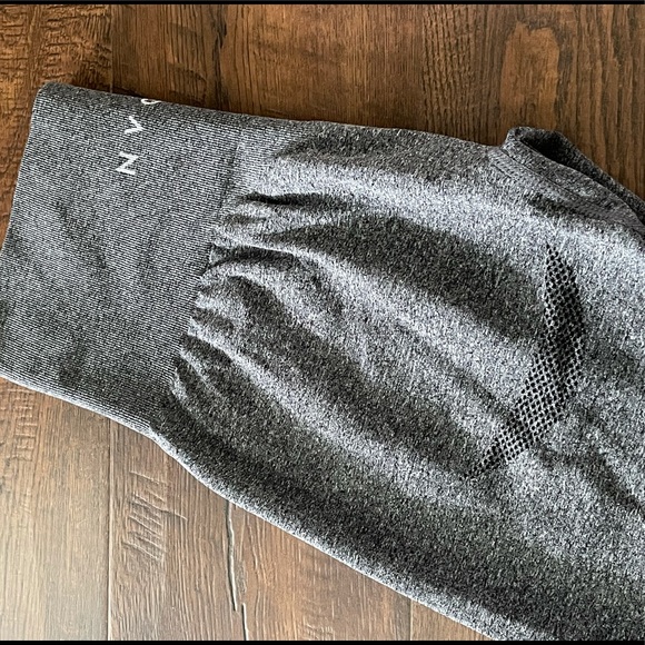 NVGTN black speckled leggings - Picture 4 of 6